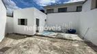 Foto 25 de Casa com 3 Quartos para alugar, 360m² em Cachoeirinha, Belo Horizonte