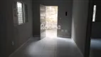 Foto 4 de Casa com 3 Quartos para alugar, 70m² em Fundinho, Uberlândia