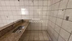 Foto 4 de Casa com 3 Quartos para alugar, 189m² em Santa Mônica, Uberlândia