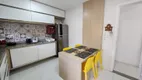 Foto 16 de Casa de Condomínio com 4 Quartos à venda, 250m² em Buraquinho, Lauro de Freitas