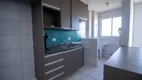 Foto 6 de Apartamento com 3 Quartos à venda, 58m² em Champagnat, Londrina