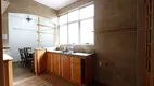 Foto 2 de Apartamento com 3 Quartos à venda, 70m² em Petrópolis, Porto Alegre