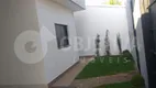 Foto 3 de Casa com 3 Quartos à venda, 200m² em Jardim Botânico, Uberlândia