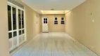 Foto 2 de Casa com 3 Quartos à venda, 190m² em Candelária, Natal