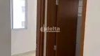 Foto 7 de Apartamento com 2 Quartos à venda, 45m² em Luizote de Freitas, Uberlândia