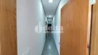 Foto 17 de Casa com 3 Quartos à venda, 180m² em Novo Mundo, Uberlândia