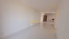 Foto 17 de Apartamento com 3 Quartos para alugar, 130m² em Costazul, Rio das Ostras