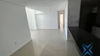 Foto 13 de Apartamento com 4 Quartos à venda, 104m² em Guararapes, Fortaleza