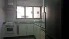 Foto 23 de Apartamento com 3 Quartos à venda, 170m² em Enseada, Guarujá