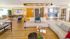 Foto 3 de Apartamento com 3 Quartos à venda, 270m² em Itaim Bibi, São Paulo