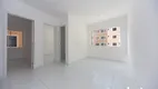 Foto 2 de Apartamento com 2 Quartos para alugar, 45m² em Itambé, Caucaia