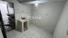 Foto 6 de Casa com 1 Quarto para alugar, 35m² em Martins, Uberlândia