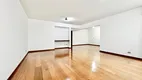 Foto 4 de Apartamento com 3 Quartos à venda, 206m² em Centro, Londrina