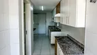 Foto 17 de Apartamento com 3 Quartos à venda, 90m² em Enseada do Suá, Vitória