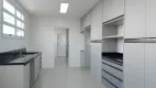 Foto 8 de Apartamento com 3 Quartos à venda, 218m² em Higienópolis, São Paulo