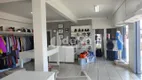 Foto 2 de com 4 Quartos à venda, 203m² em Santa Mônica, Uberlândia
