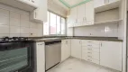 Foto 9 de Apartamento com 4 Quartos à venda, 218m² em Cabral, Curitiba