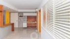 Foto 13 de Apartamento com 1 Quarto à venda, 56m² em Três Figueiras, Porto Alegre