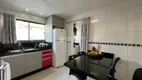 Foto 9 de Casa com 3 Quartos à venda, 140m² em Centro, Camboriú