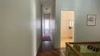 Foto 16 de Casa com 4 Quartos à venda, 259m² em Rio Branco, Porto Alegre