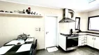 Foto 32 de Apartamento com 4 Quartos à venda, 220m² em Moema, São Paulo