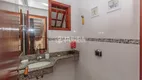 Foto 15 de Casa com 4 Quartos à venda, 247m² em Espiríto Santo, Porto Alegre