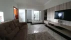 Foto 2 de Casa com 4 Quartos à venda, 210m² em Osvaldo Rezende, Uberlândia