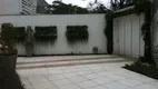 Foto 16 de Casa com 4 Quartos para alugar, 900m² em Pacaembu, São Paulo