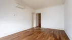 Foto 15 de Apartamento com 4 Quartos para venda ou aluguel, 262m² em Itaim Bibi, São Paulo