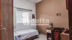 Foto 7 de Casa com 3 Quartos à venda, 159m² em Jardim das Palmeiras, Uberlândia