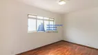 Foto 3 de Casa com 2 Quartos para alugar, 120m² em Vila Romana, São Paulo