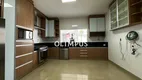 Foto 25 de Casa com 5 Quartos para alugar, 367m² em Jardim Karaíba, Uberlândia