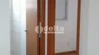 Foto 13 de Apartamento com 2 Quartos à venda, 40m² em Jardim Patrícia, Uberlândia