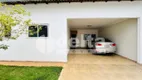 Foto 2 de Casa com 3 Quartos à venda, 200m² em Jardim Inconfidência, Uberlândia