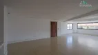 Foto 3 de Apartamento com 3 Quartos à venda, 211m² em Meireles, Fortaleza