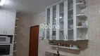 Foto 12 de Imóvel Comercial com 5 Quartos para alugar, 400m² em Cidade Jardim, Uberlândia