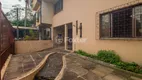 Foto 2 de Casa com 6 Quartos à venda, 293m² em Passo da Areia, Porto Alegre