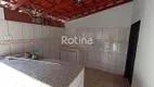 Foto 20 de Casa com 3 Quartos à venda, 133m² em Jardim Patrícia, Uberlândia