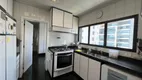 Foto 8 de Apartamento com 4 Quartos para venda ou aluguel, 220m² em Itaim Bibi, São Paulo