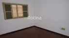 Foto 11 de Casa com 4 Quartos para alugar, 360m² em Tabajaras, Uberlândia