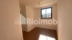 Foto 3 de Apartamento com 2 Quartos à venda, 45m² em Del Castilho, Rio de Janeiro