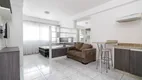 Foto 2 de Apartamento com 1 Quarto para alugar, 30m² em Centro, Curitiba