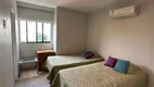 Foto 8 de Apartamento com 4 Quartos à venda, 205m² em Casa Forte, Recife