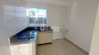 Foto 11 de Apartamento com 2 Quartos para alugar, 80m² em Santa Rosa, Uberlândia