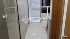 Foto 7 de Apartamento com 2 Quartos à venda, 62m² em Presidente Roosevelt, Uberlândia