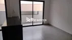 Foto 6 de Apartamento com 2 Quartos à venda, 60m² em Osvaldo Rezende, Uberlândia