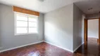 Foto 2 de Apartamento com 3 Quartos à venda, 59m² em Ipanema, Porto Alegre