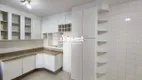 Foto 20 de Apartamento com 4 Quartos à venda, 205m² em Fabrício, Uberaba