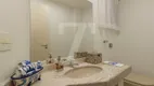Foto 10 de Apartamento com 4 Quartos à venda, 209m² em Higienópolis, São Paulo
