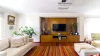 Foto 2 de Apartamento com 3 Quartos à venda, 230m² em Jardim Paulista, São Paulo